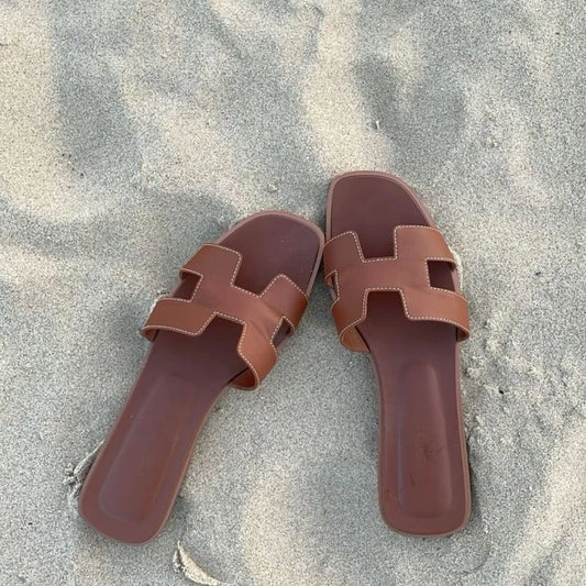 ¡Sandalias Premium H-Style! Comodidad, Estilo y Frescura en Cada Paso